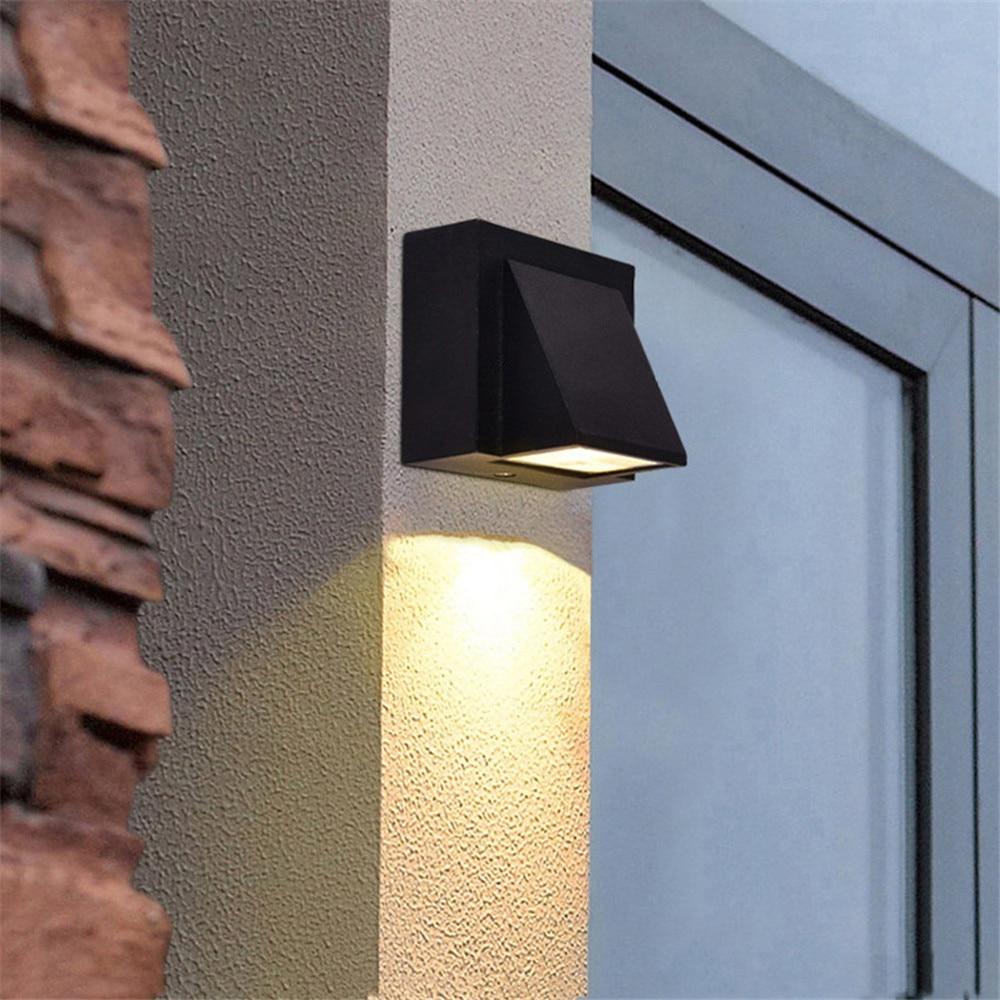 Moderne einfache wasserdichte LED-Wandleuchte für den Außenbereich
